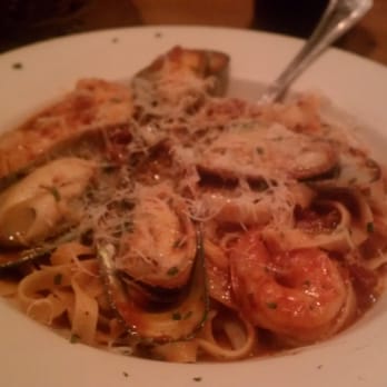 Johnny Carino's - Looks good but that's about it. - Italian Near Me - Downey, California Johnny Carino's - Looks good but that's about it. - Italian Near Me - Downey, California