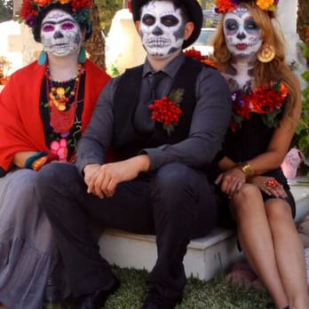 Dia de Los Muertos - Festivals Near Me - Hollywood, California Dia de Los Muertos - Festivals Near Me - Hollywood, California