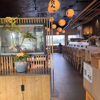Totoya Sushi - Sushi bar/dining area - Sushi Bars Near Me - Altamonte Springs, Florida Totoya Sushi - Sushi bar/dining area - Sushi Bars Near Me - Altamonte Springs, Florida