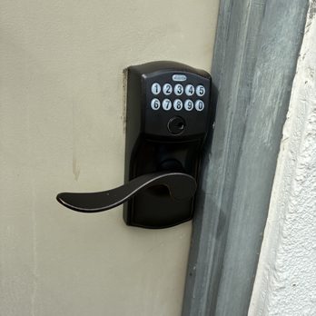 Kūpono Locksmith Services - Keys & Locksmiths Near Me Kūpono Locksmith Services - Keys & Locksmiths Near Me