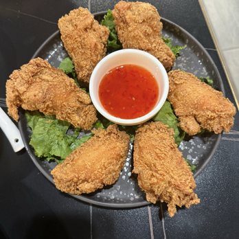 Cutting Board - 7.Fried Chicken Wings (6 Pcs) - Asian Fusion Near Me - Houston, Texas Cutting Board - 7.Fried Chicken Wings (6 Pcs) - Asian Fusion Near Me - Houston, Texas