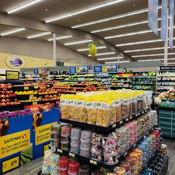 Safeway - Inside - Grocery Near Me - Redwood City, California Safeway - Inside - Grocery Near Me - Redwood City, California