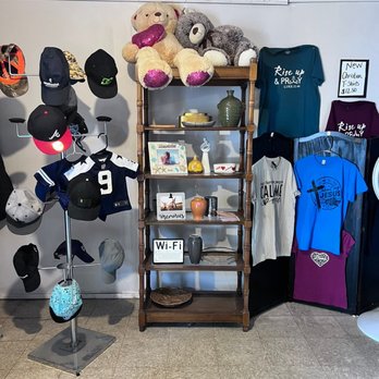 BLOOM THRIFT SHOP - Updated July 2026 - 23 Photos - 1905 Zanderson