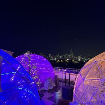Kennedy Rooftop - Cocktail Bars Near Me - Chicago, Illinois