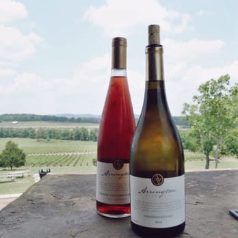 Arrington Vineyards - Chardonnay, white chambourcin, and a view - Wine Tasting Room Near Me - Arrington, Tennessee