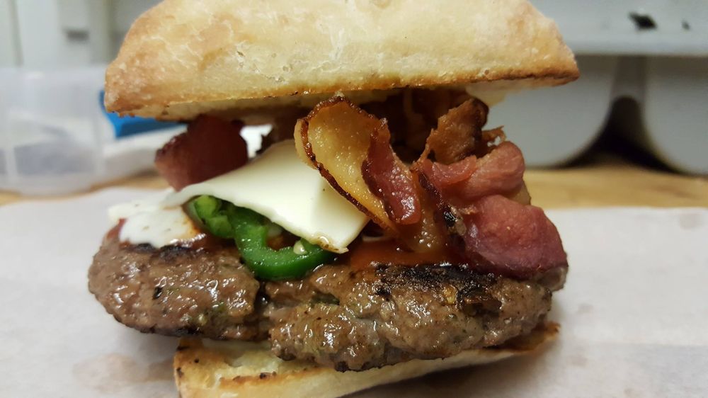 ALIBI BAR & GRILL Updated October 2024 16 Photos & 10 Reviews 829