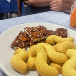 Trattoria al Raspo de Ua - After dinner cookies