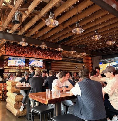 Homeslice Pizza + Patio by null