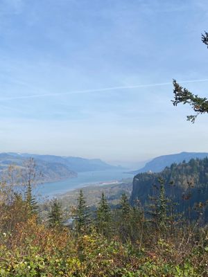 Portland Women's Forum State Scenic Viewpoint by null