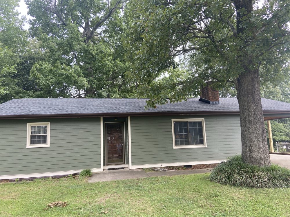 Slide of Roofing International