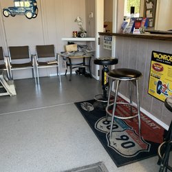 Mar Auto Repair - Inside in the shop