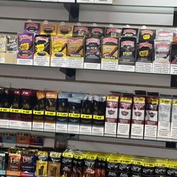 Blackhawks chief tobacco & vape - Leaf