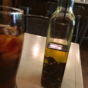 Numero 28 - Hot oil yum - Italian Near Me - Austin, Texas