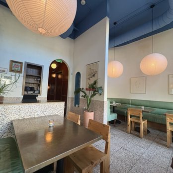 Metsi’s - Interior upstairs - Italian Near Me - Columbus, Ohio