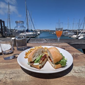 Le Garage - Pain Bagnat at the lovers table - French Near Me - Sausalito, California