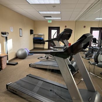 Holiday Inn Express & Suites Willcox - Hotels Near Me - Willcox, Arizona Holiday Inn Express & Suites Willcox - Hotels Near Me - Willcox, Arizona