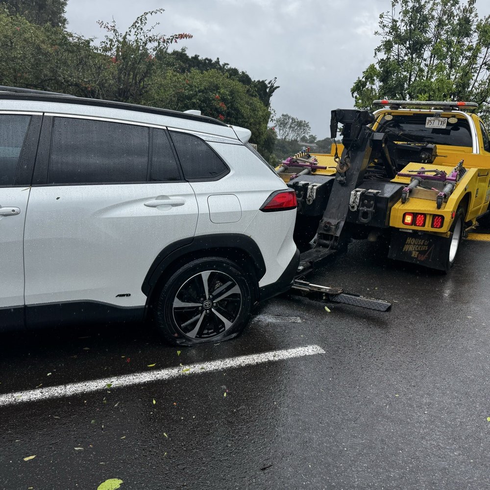 Jrock Tows It - A tight spot was no problem at all - Towing Near Me Jrock Tows It - A tight spot was no problem at all - Towing Near Me