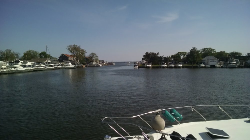 LEEWARD COVE MARINA 327 River Ave, Patchogue, New York Beach