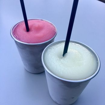 Hive Bar x &bar - Frosé and Frozen Marg! - Vegan Near Me - Washington, DC, District of Columbia Hive Bar x &bar - Frosé and Frozen Marg! - Vegan Near Me - Washington, DC, District of Columbia
