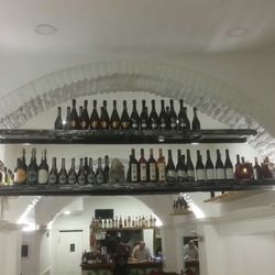 Rostelle and Co. - Ingresso locale