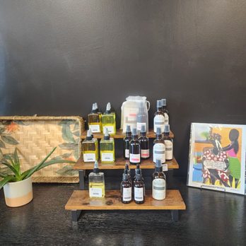 Geechee Girl Apothecary - Tea Rooms Near Me - Savannah, Georgia