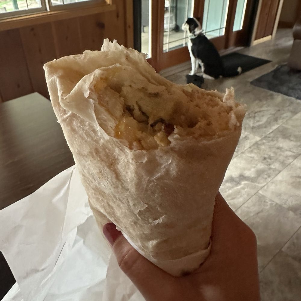 Riverkern General Store - Breakfast burrito - Grocery Near Me - Kernville, California