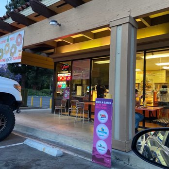 Donut Tree - Outside - Donuts Near Me - Walnut, California