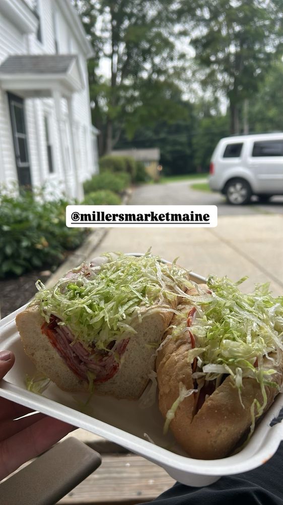 Miller's Market Logo