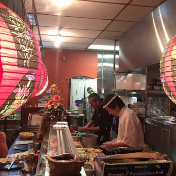 Bento Express - The chefs are quiet but crafty. - Sushi Bars Near Me - Bakersfield, California