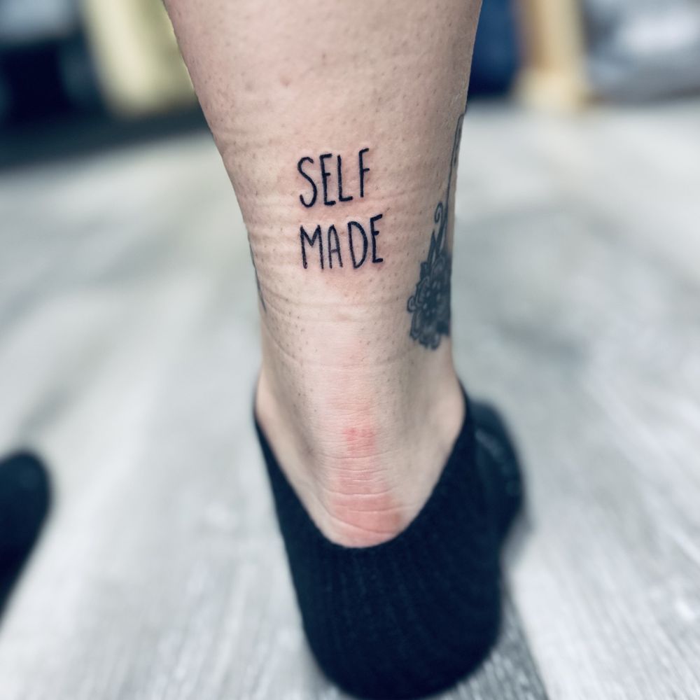 Driftless Tattoo and Art Logo