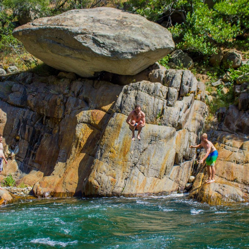 Buckeye Flat Campground - Parks Near Me - Three Rivers, California