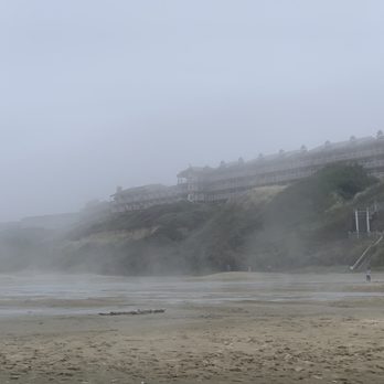 Hallmark Resort - View of the stunning hotel from the beach. - Resorts Near Me - Newport, Oregon Hallmark Resort - View of the stunning hotel from the beach. - Resorts Near Me - Newport, Oregon