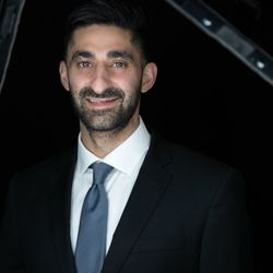 Agoura Dental Arts - Dr. Nathan Rabizadeh DDS is a UCLA trained General & Cosmetic Dentist offering compassionate, high-quality dental care.