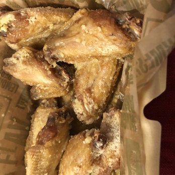 Wingstop - Garlic Parmesan Wings- Not very tasty - Chicken Wings Near Me - Baltimore, Maryland