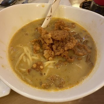 Burmese Kitchen - Chicken Coconut Curry - Burmese Near Me - San Francisco, California