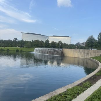 City Place Plaza - The park at City Plaza - Parks Near Me - Spring, Texas