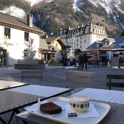 Organic Epicerie - Gluten free chocolate cake and coffee!  What a view!!