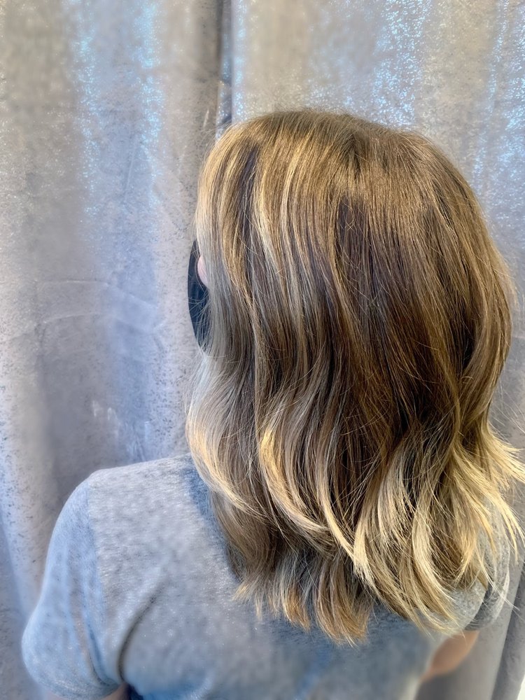 MIRROR MIRROR BEAUTY SALON Updated August 2024 90 Photos & 38