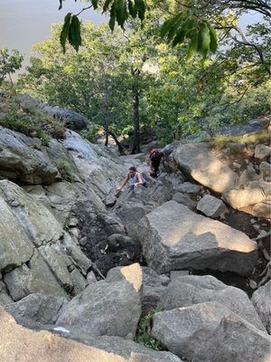 Breakneck Ridge by null