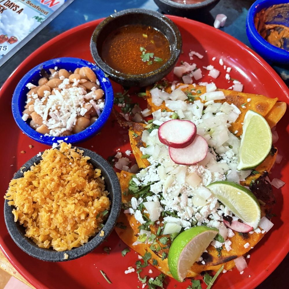 quesabirria tacos