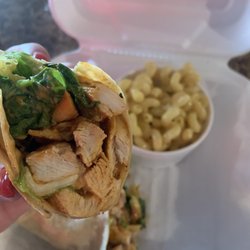BG's Deli - Grilled Chicken Wrap