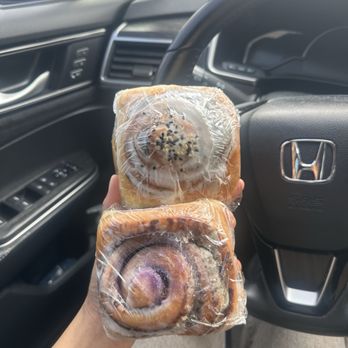 San & Wolves Bakeshop - Cinnamon rolls - Filipino Near Me - Long Beach, California San & Wolves Bakeshop - Cinnamon rolls - Filipino Near Me - Long Beach, California