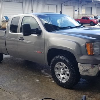 Dezam Detailing - After picture of my baby side molding off, wash, wax, and all that. - Auto Detailing Near Me - Kaneohe, Hawaii