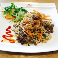 Le & Vi - Wok Beef