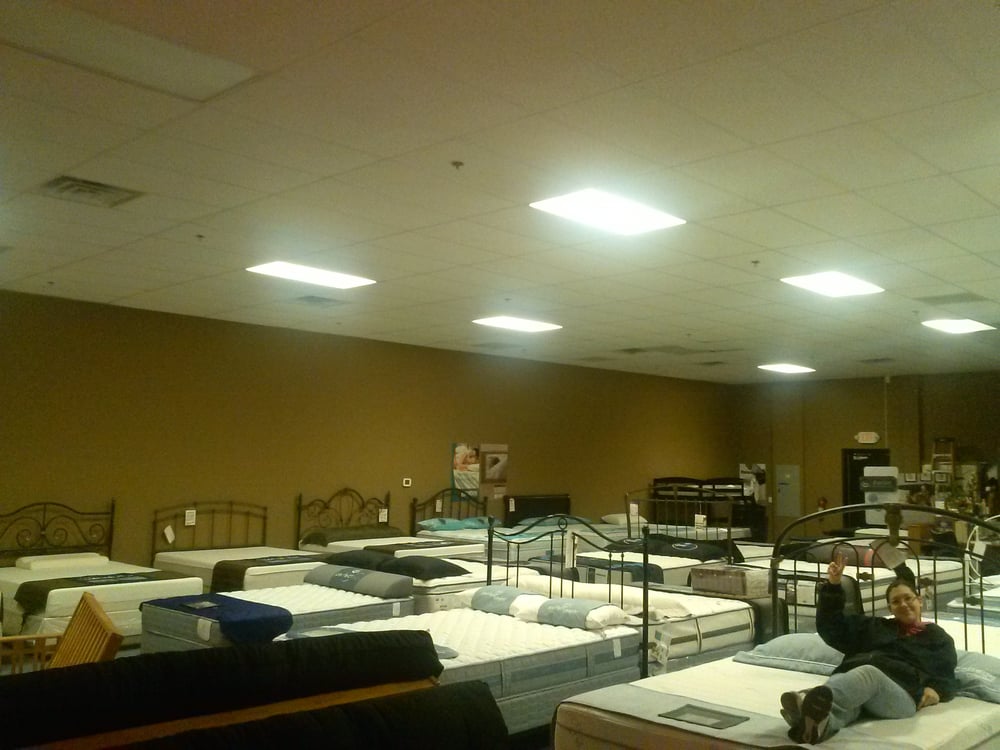 MATTRESS PLUS & FURNITURE Updated September 2024 10 Reviews 8265