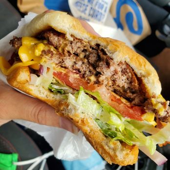 Culver's - Deluxe! So good! - Burgers Near Me - Jacksonville, Florida Culver's - Deluxe! So good! - Burgers Near Me - Jacksonville, Florida