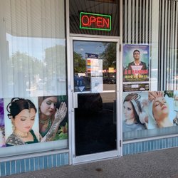 Prayosha Salon & Med Spa - Main entrance