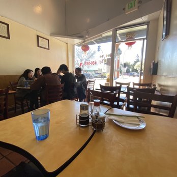 I Dumpling - Inside - Chinese Near Me - Redwood City, California