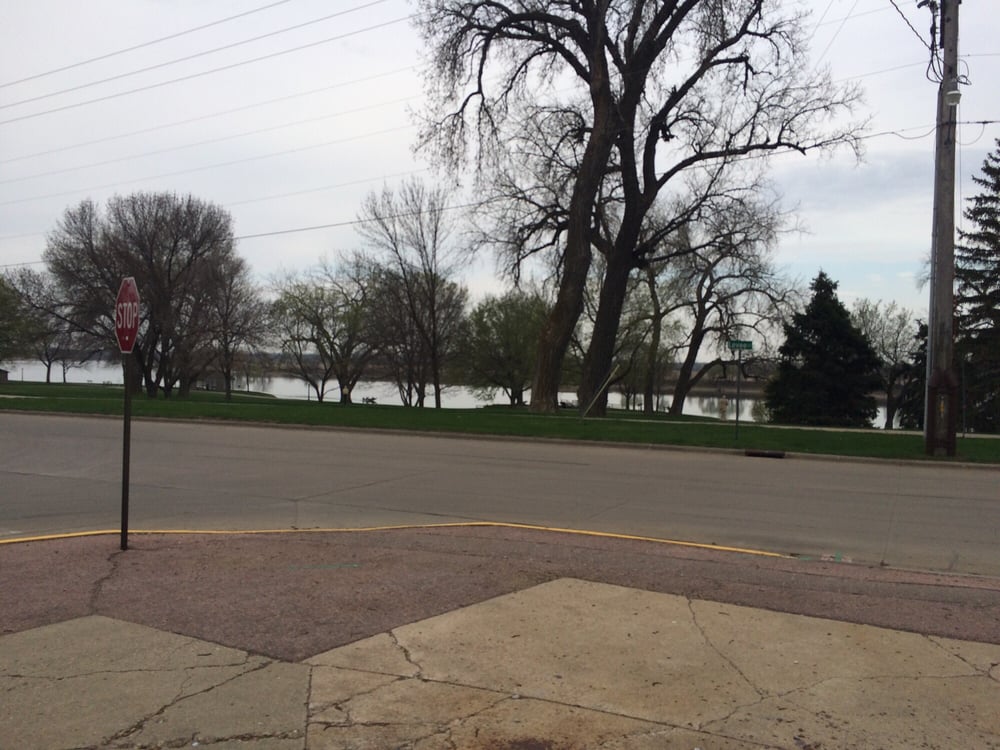 ICE HOUSE Updated October 2024 101 Capitol St, Yankton, South