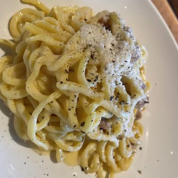 UOVO | Pasadena - Carbonara Guanciale was altogether meaty and light and crisp! - Italian Near Me - Pasadena, California